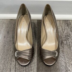 Caparros Women's Light Bronze Heels